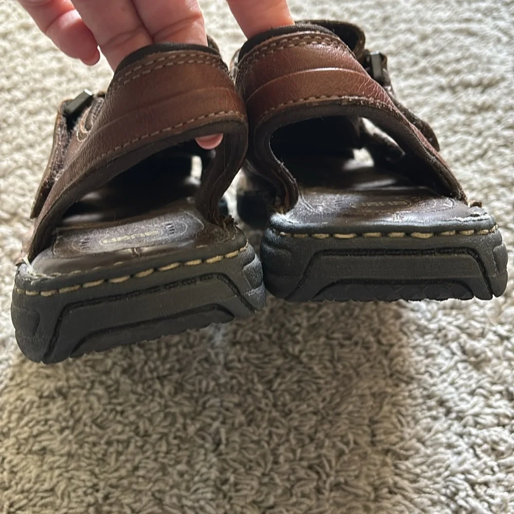 Nunn Bush Closed Toe Brown Leather Fisherman Sandals